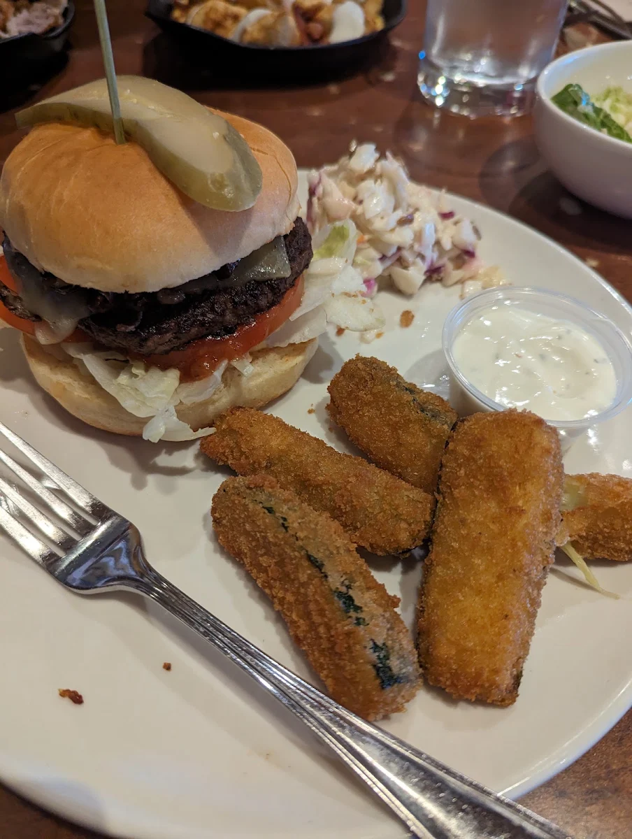 Monty Mushroom Burger & Zucchini Sticks
