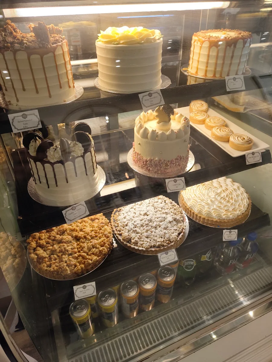 Cheese Cake Lemon Pie Apple Crumble