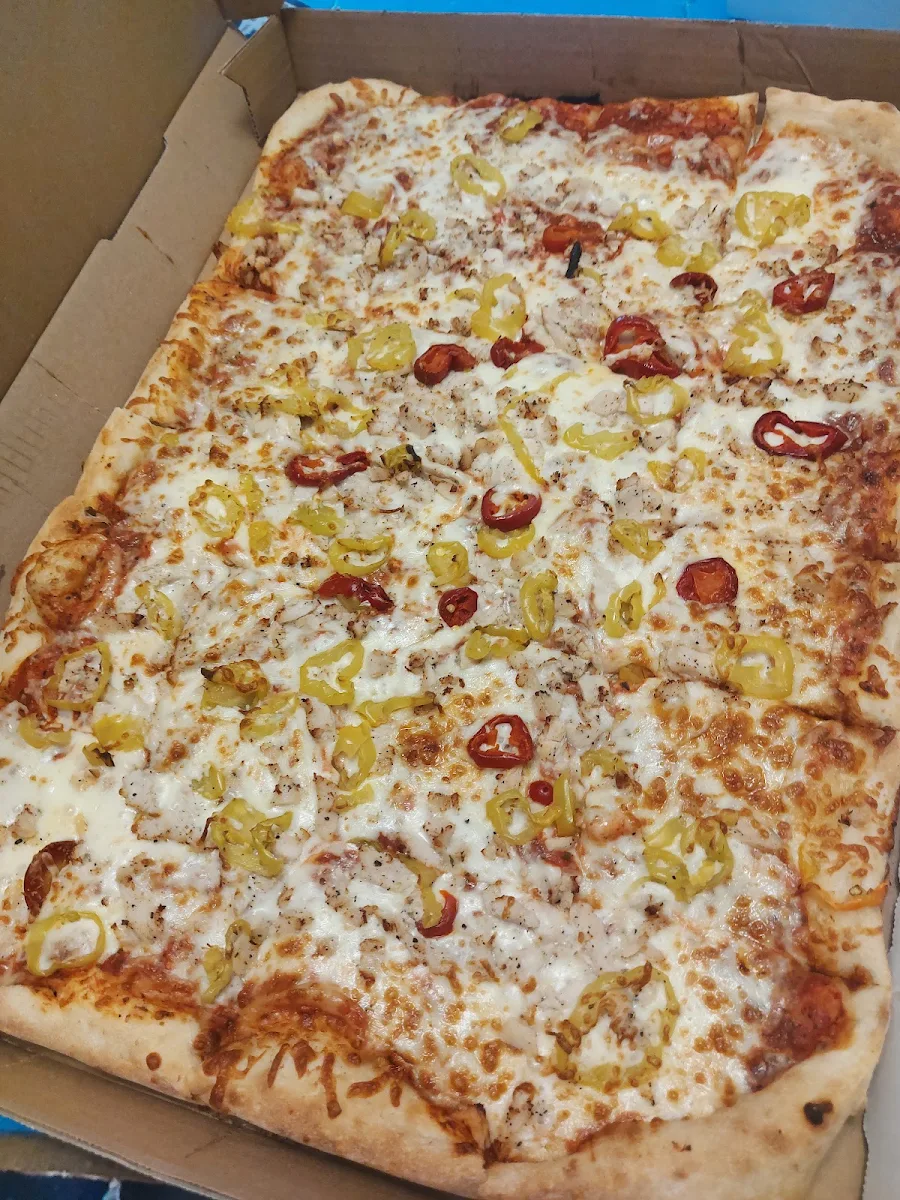 Chicken and Banana Peppers Party Pizza