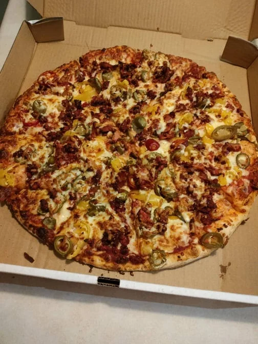 Tandoori Chicken Pizza with Pepperoni and Deluxe Pizza
