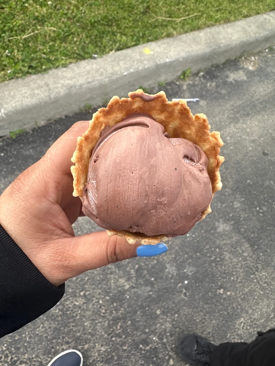 Highlights, Basant Ice Cream