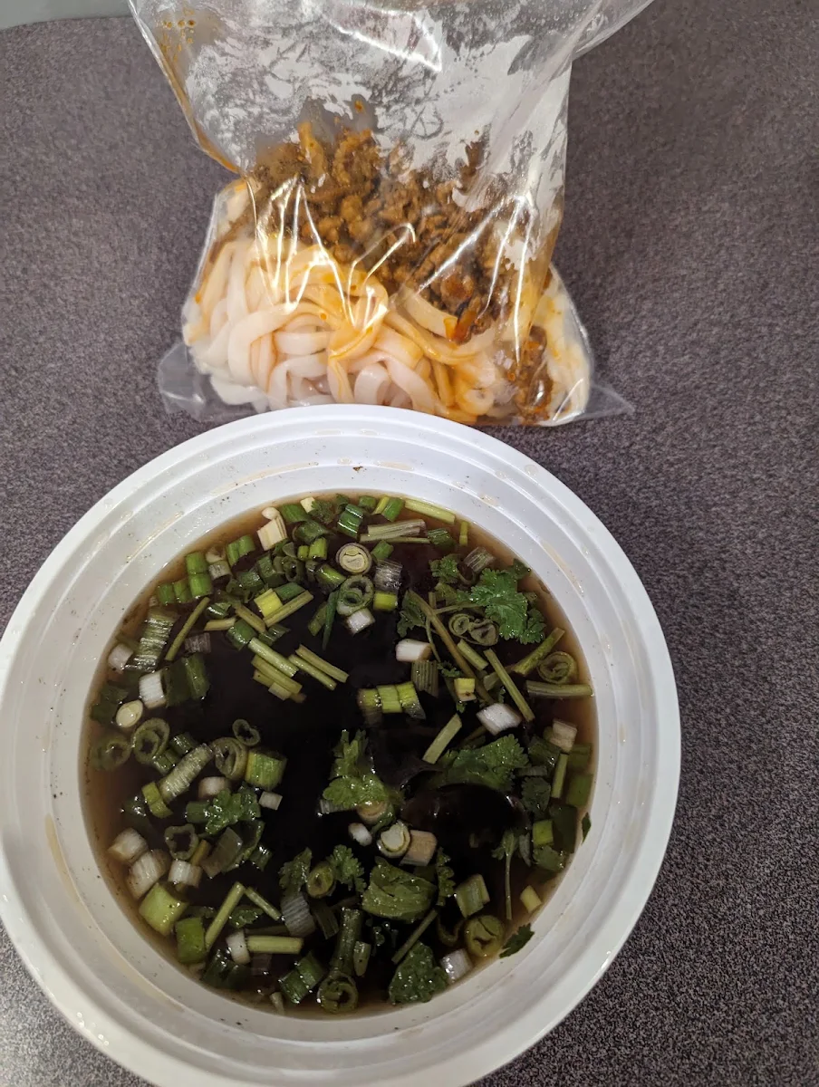 Liangpi in Minced Pork Soup