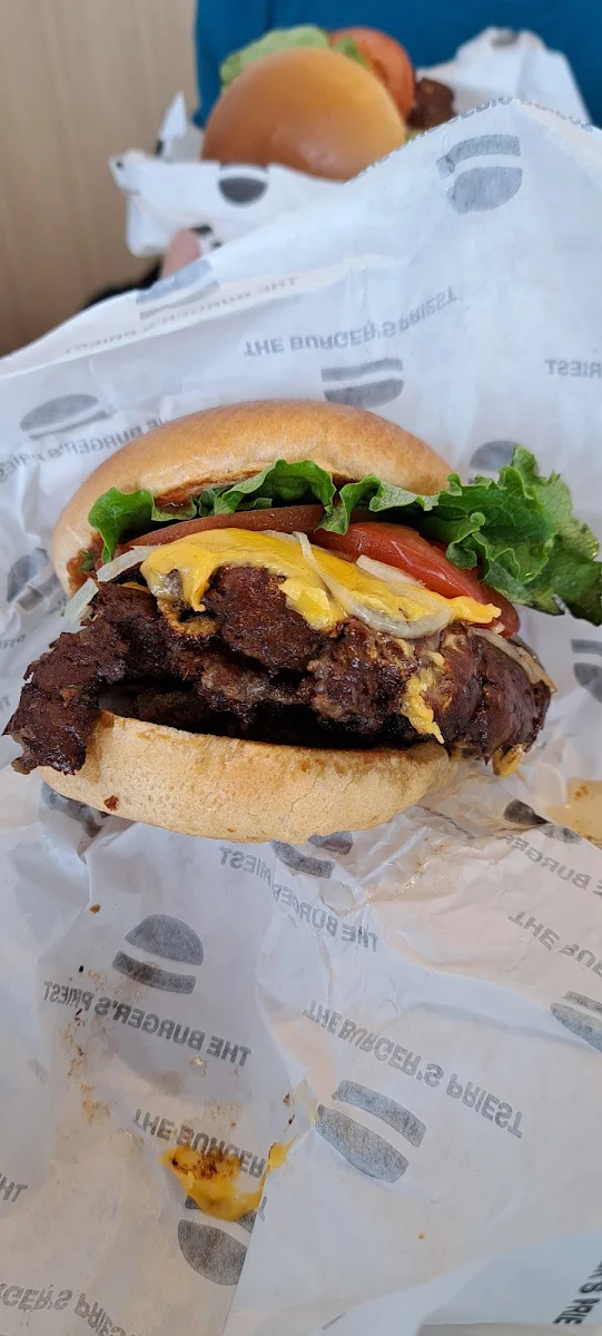 Holy Smokes Burger