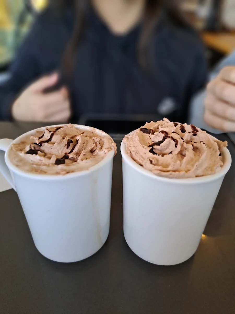 Frozen Hot Chocolate 16 Oz
