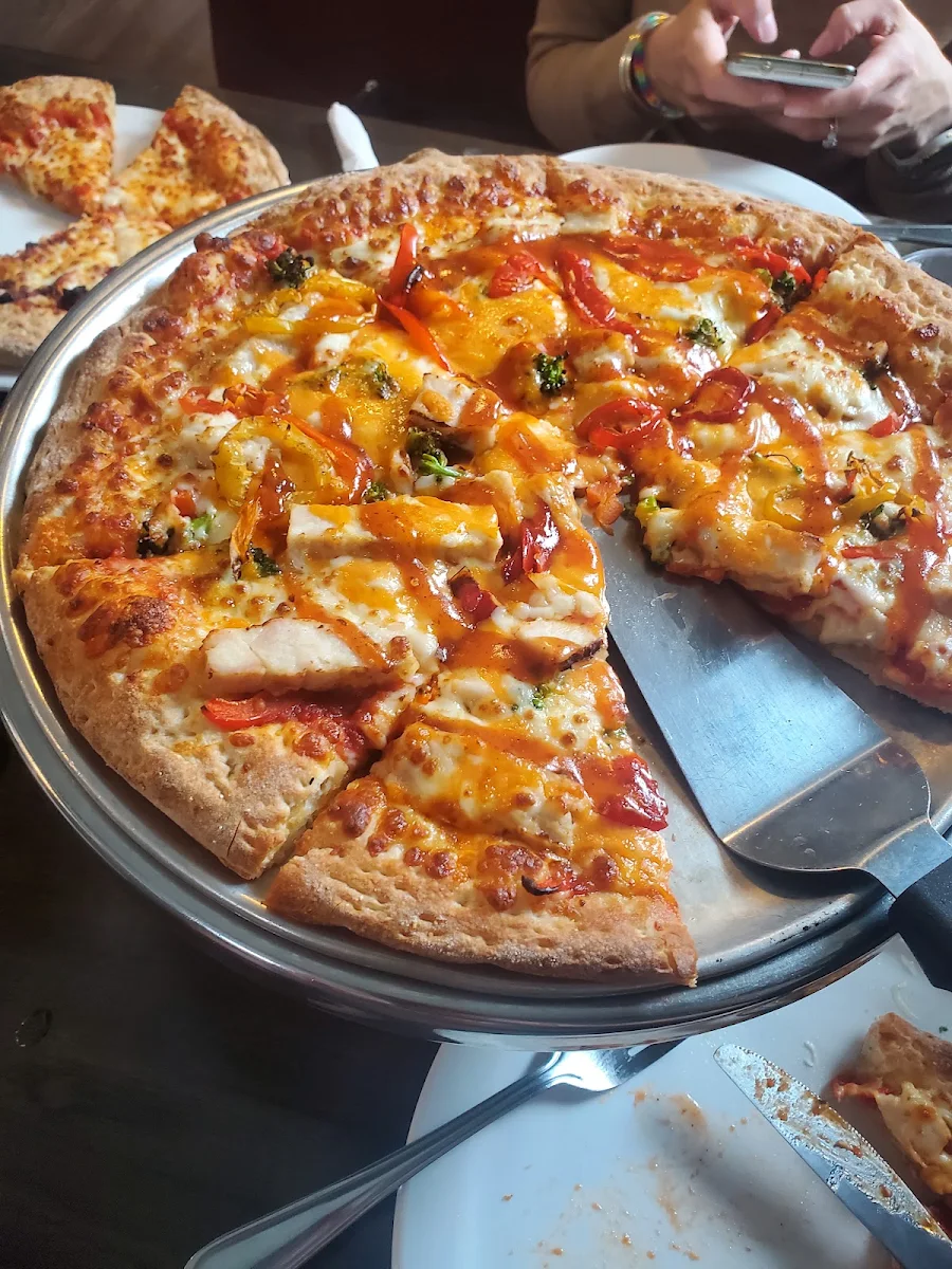 Cajun Cheddar Chicken Pizza