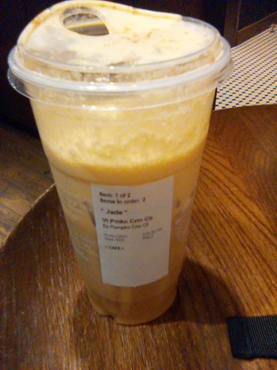 Iced Sugar Cookie Oat Latte