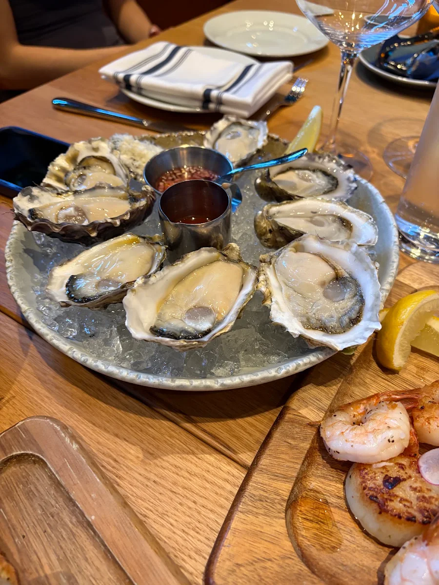 Fresh Oysters of the Moment
