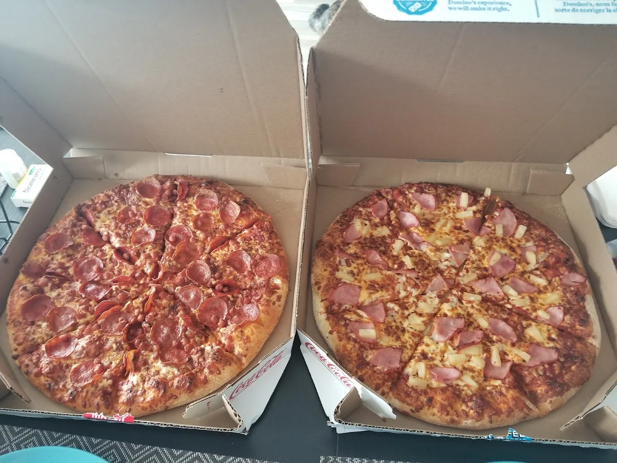 Pepperoni Pizza and Hawaiian Pizza