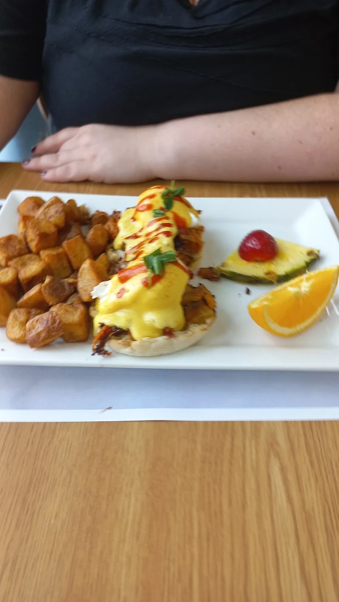 Fried Chicken Benedict Bénédictines Poulet Frit