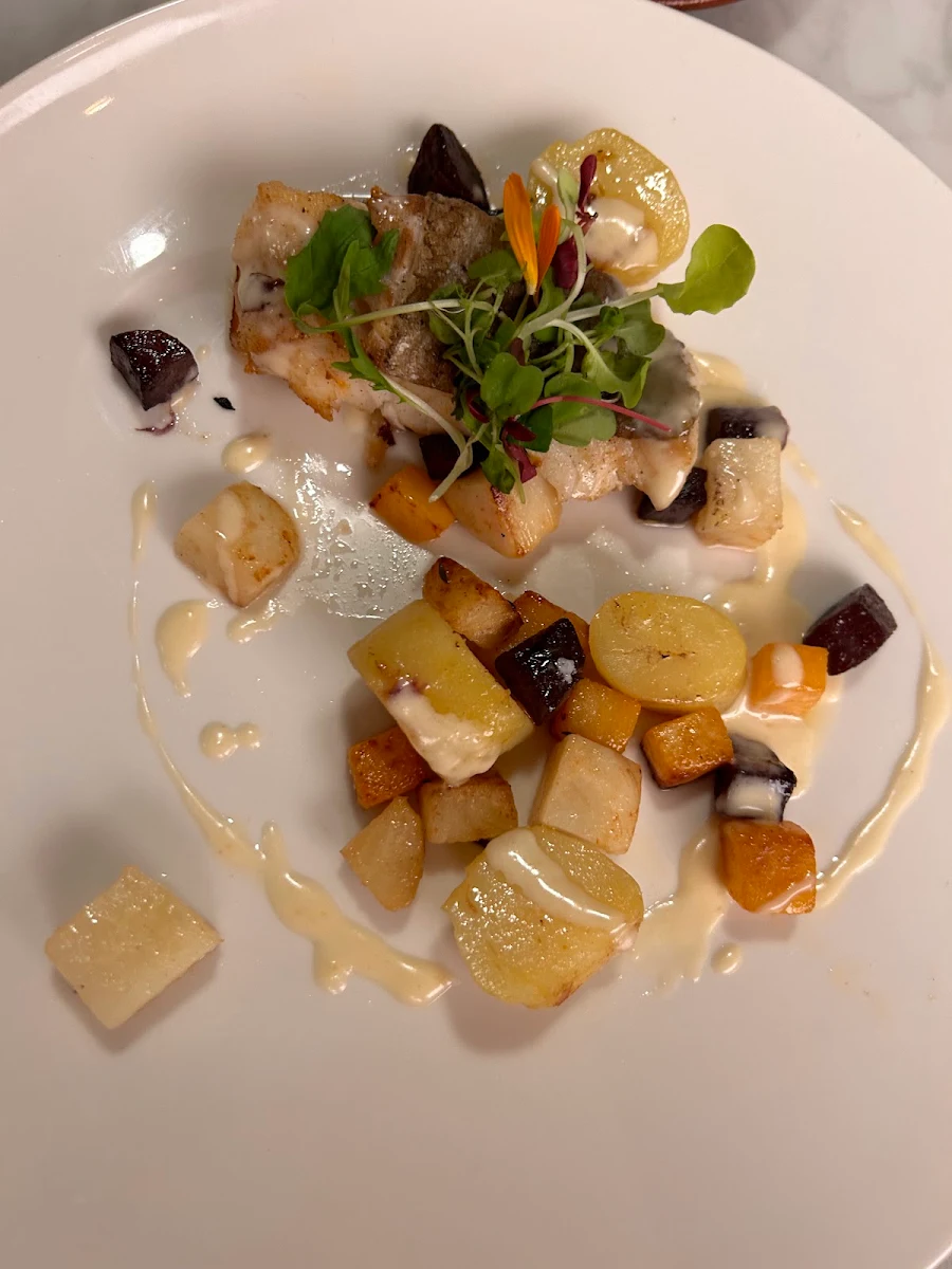Salmon, Lloyd