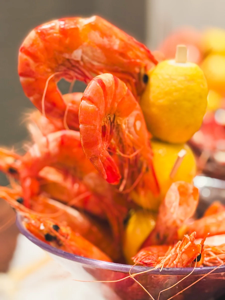 Shrimp, Lloyd