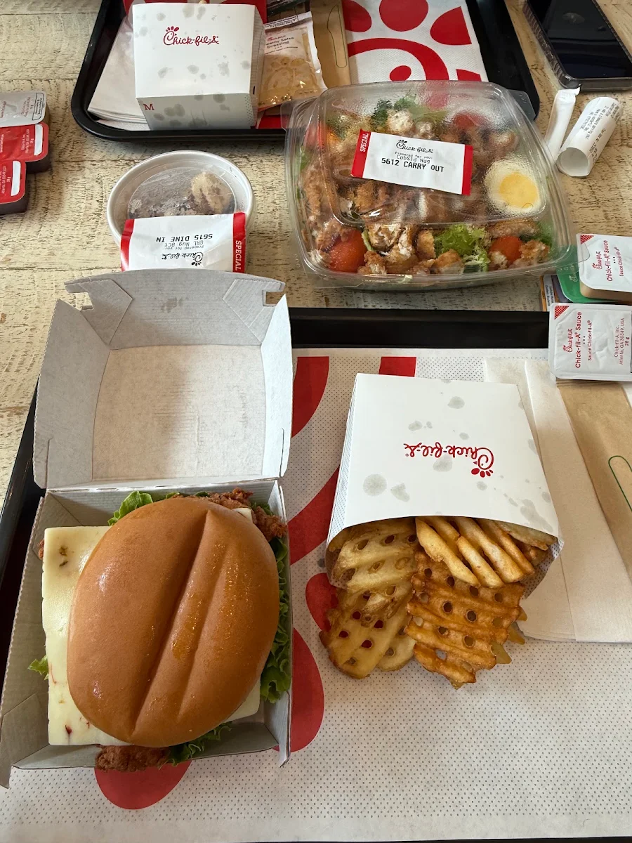 Chick-Fil-A Deluxe Meal