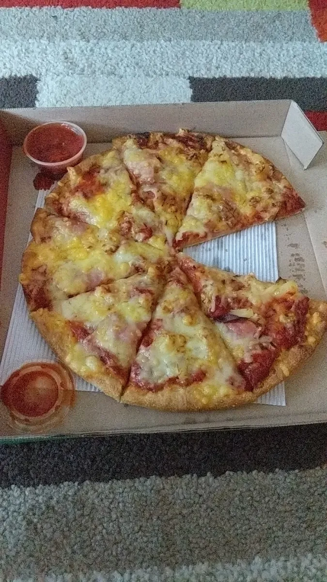 Hawaiian Pizza Medium