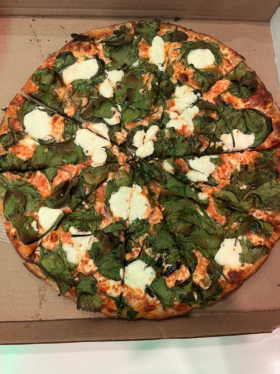 Spinach with Ricotta Cheese Pizza
