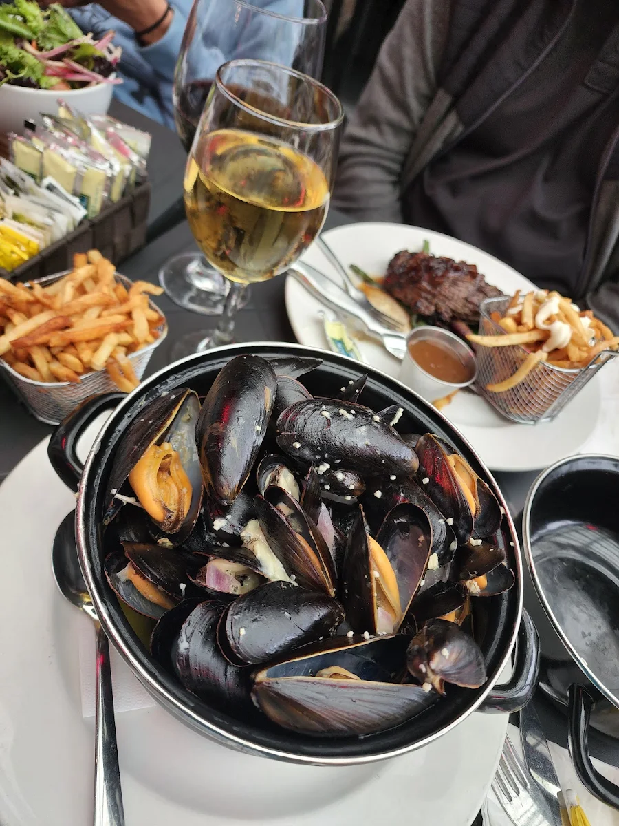 Mussels Marinara