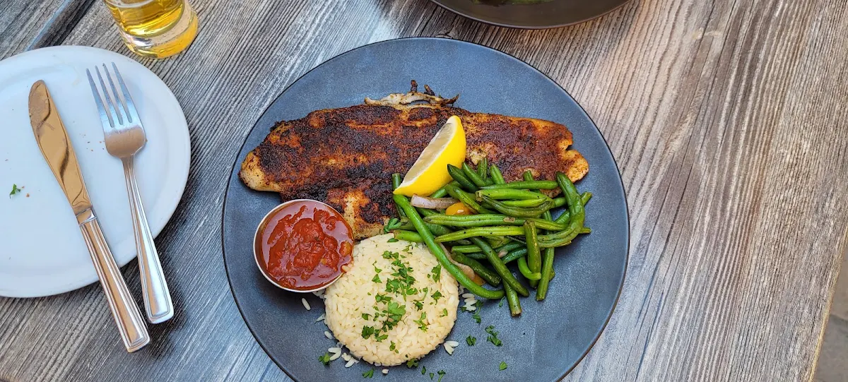 Poisson Noirci Blackened Fish