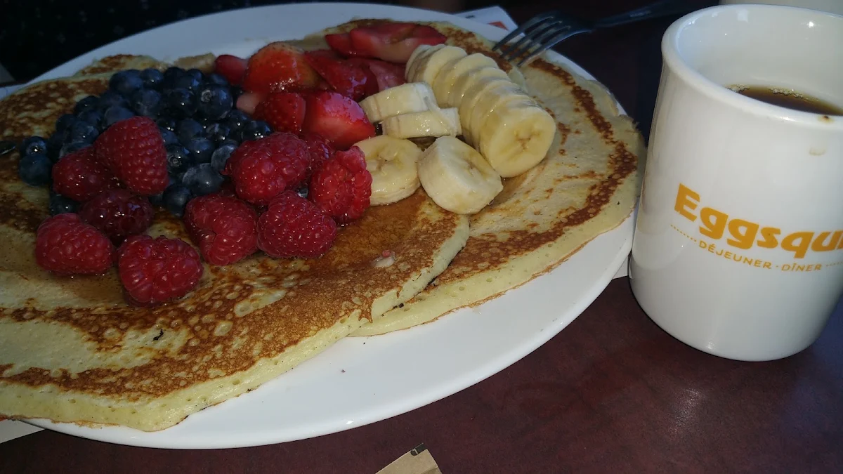 Crêpes Et Fruits Frais