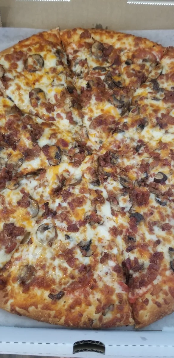 Canadian Pizza