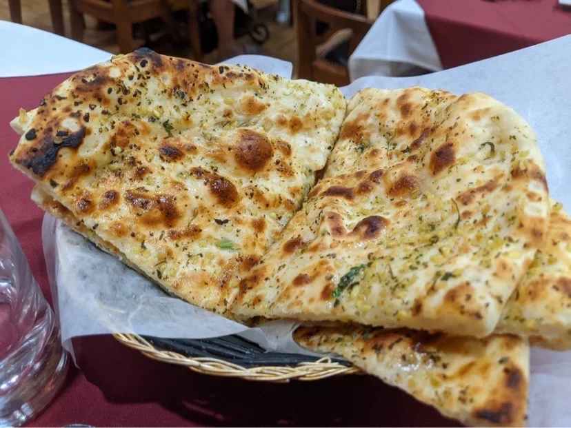 Naan À L'ail Garlic Naan