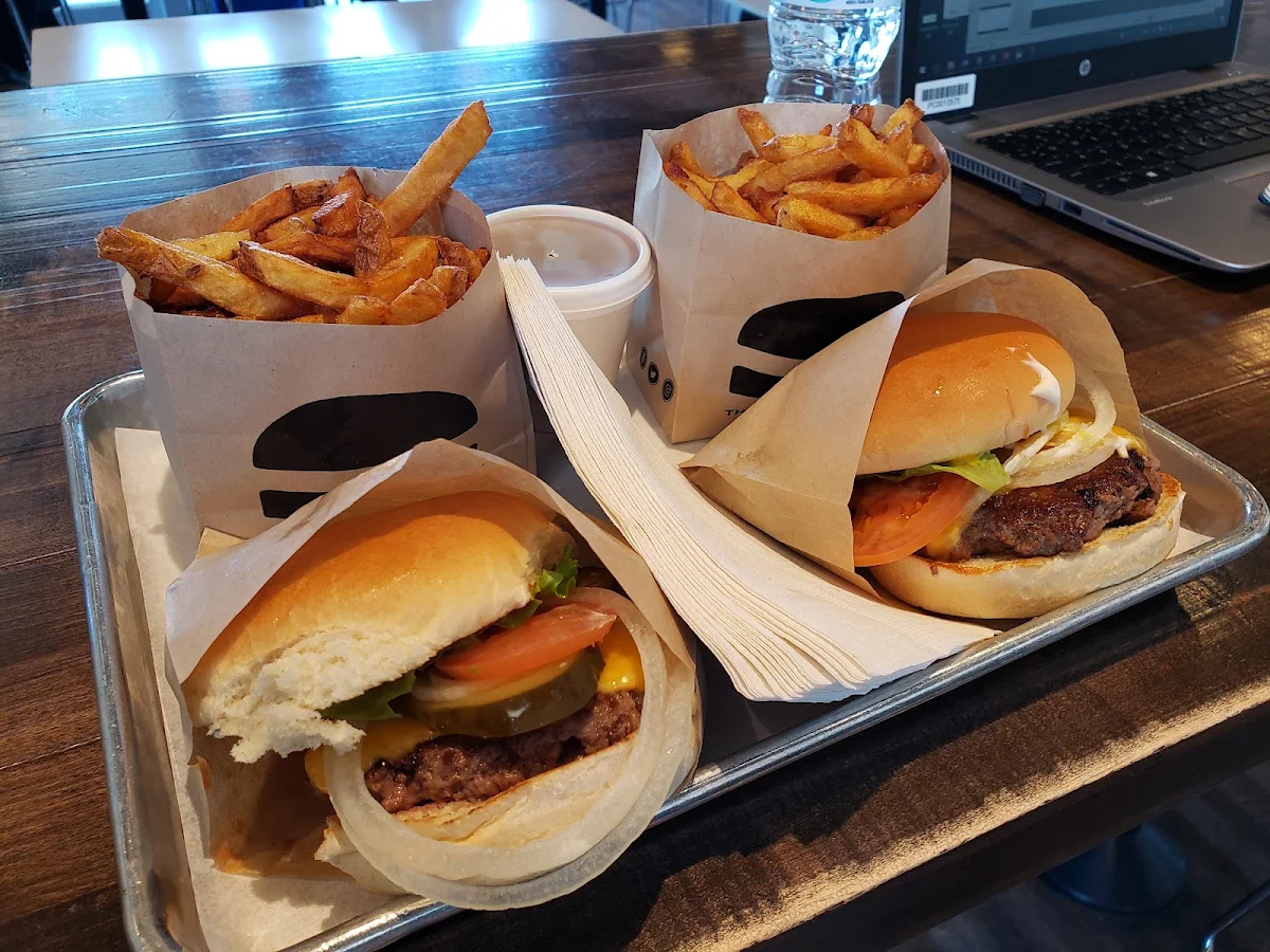 Cheeseburger Combo