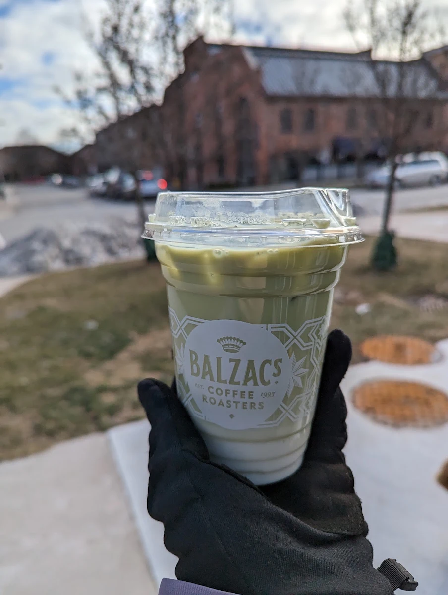 Iced Matcha Latte