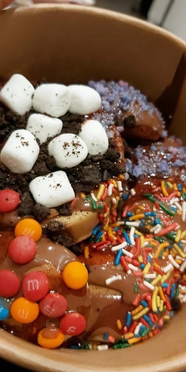 Une Mini Gaufre Nutella Et Des Mini Crêpes Garnitures
