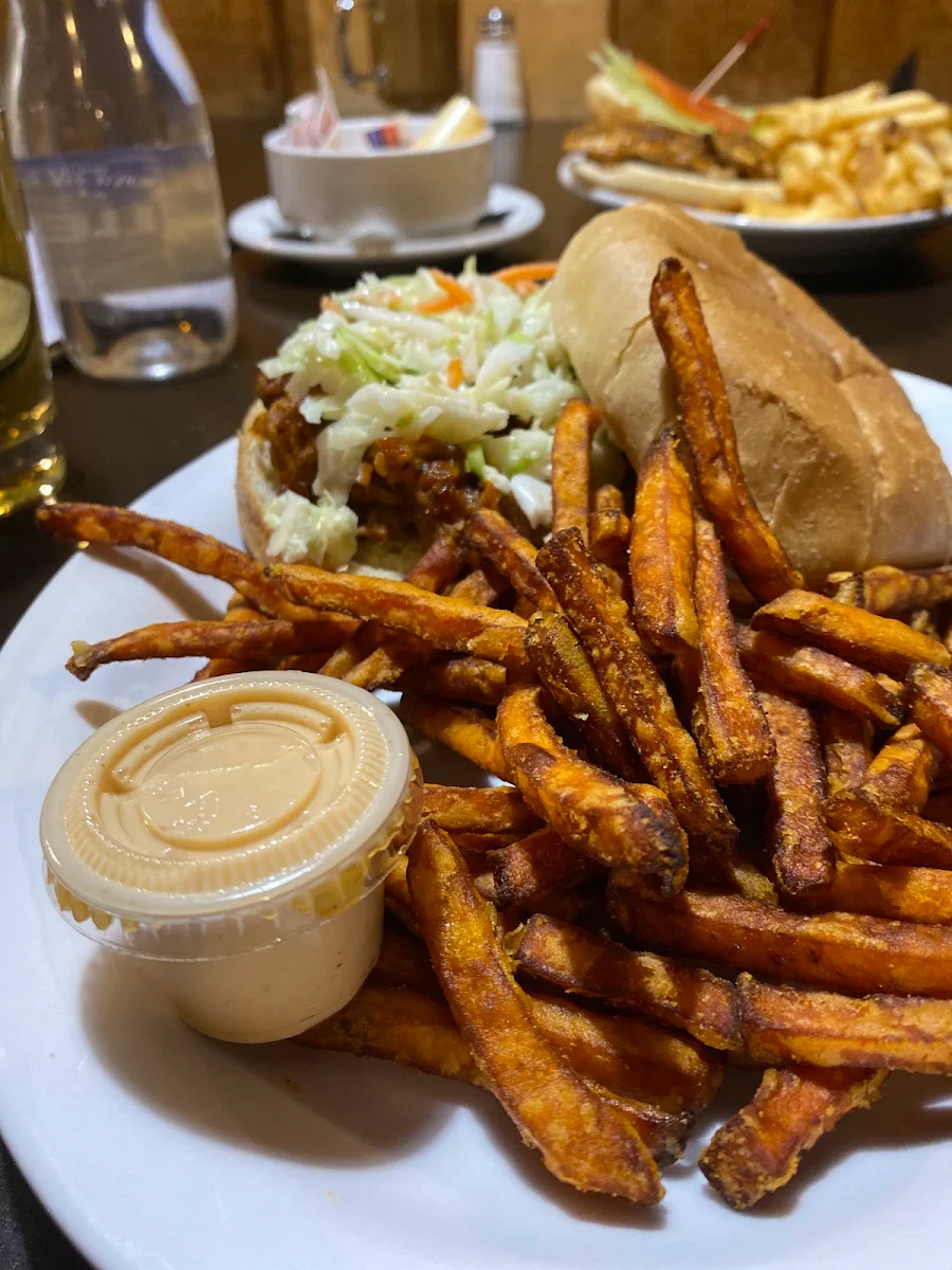 Pulled Pork and Sweet Potato Fries