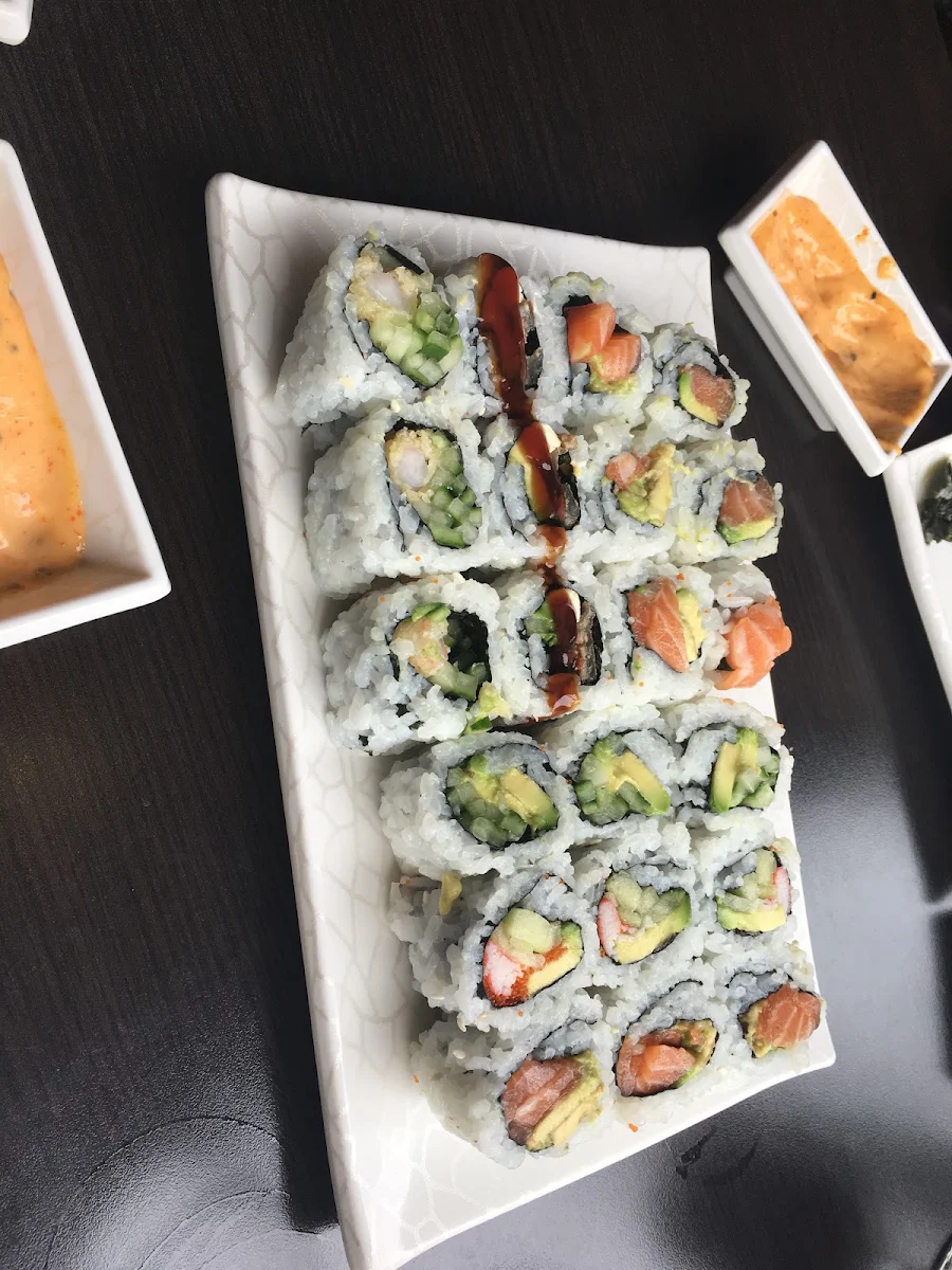 Eel Avocado Anguille Avocat