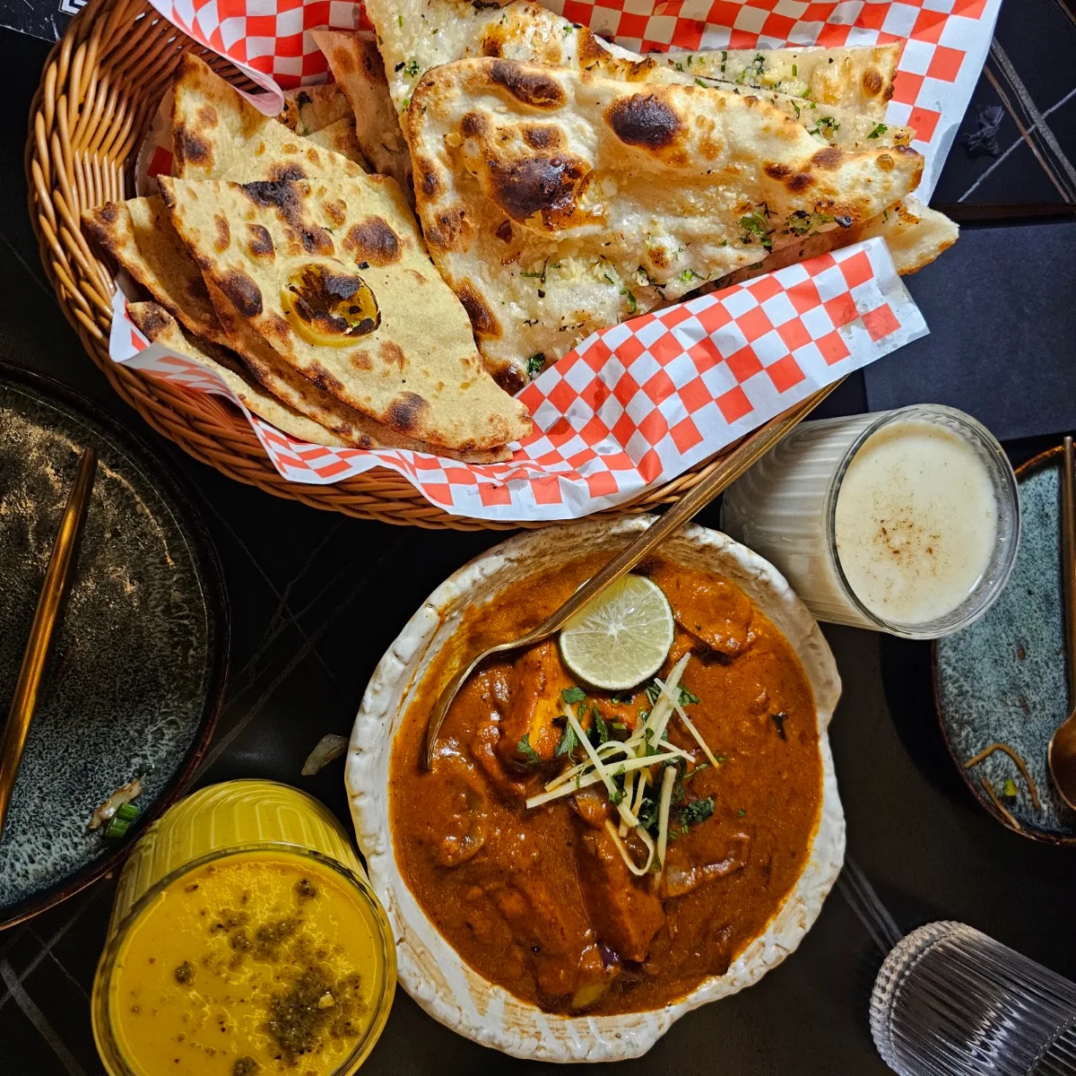 Chilli Cheese Garlic Naan