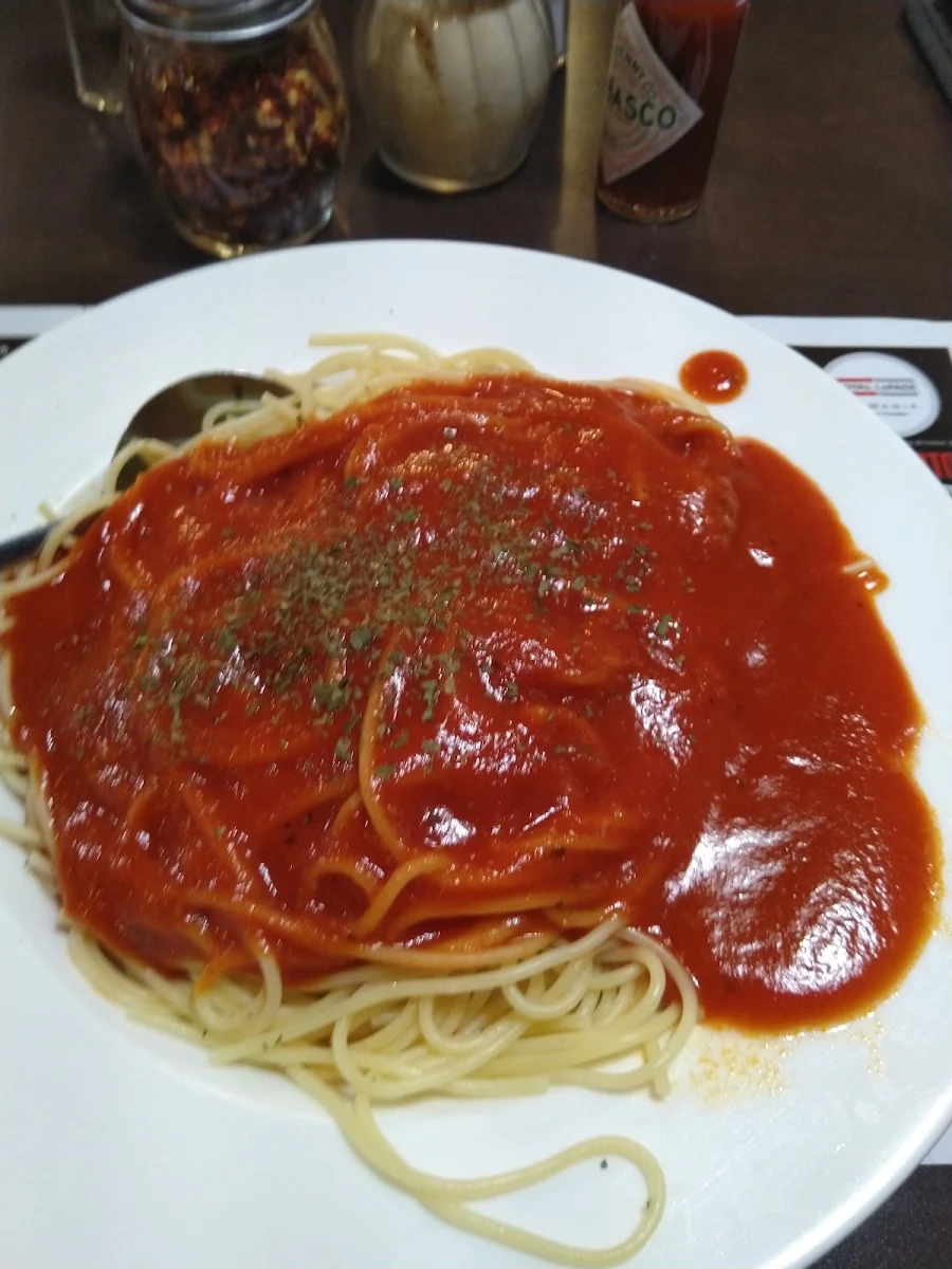 Spaghetti a La Tomato Sauce