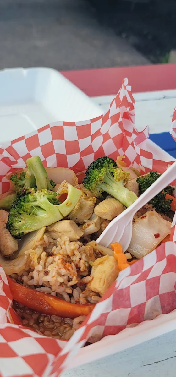 Cashew Nut Chicken and Vegetables