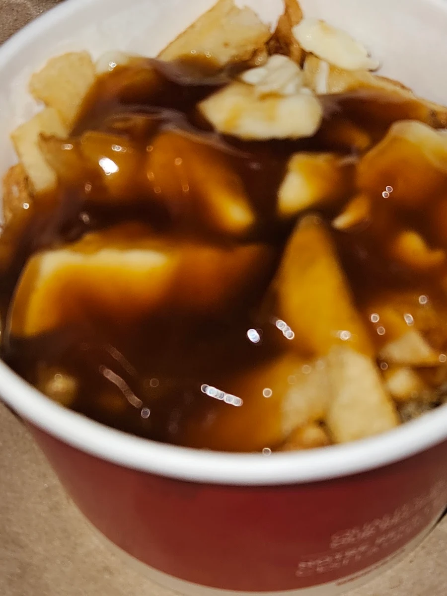 Small Poutine Cals 330