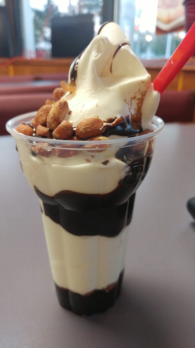 Peanut Buster Parfait