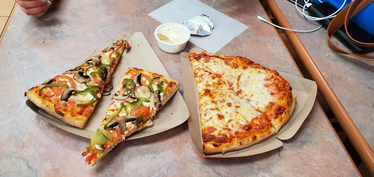 Cheese Pizza and Veggie Pizza