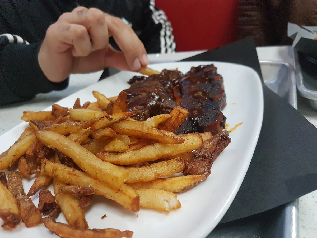BBQ Short Ribs & Fries