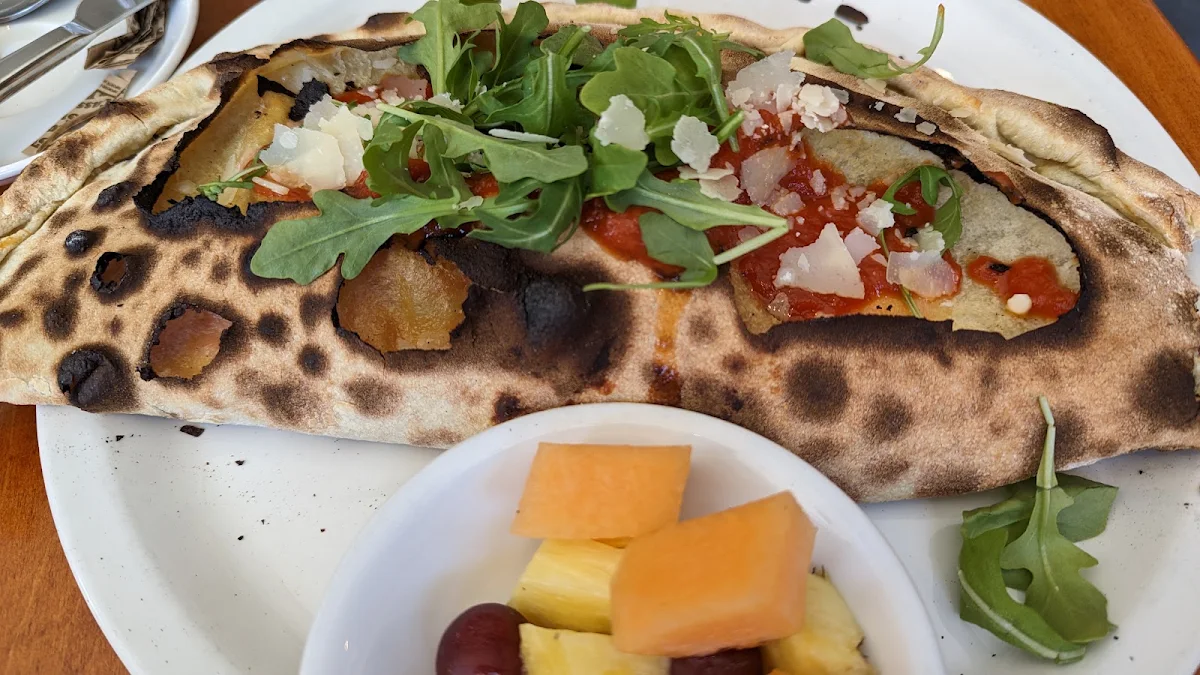 Breakfast Calzone, Del Piacere