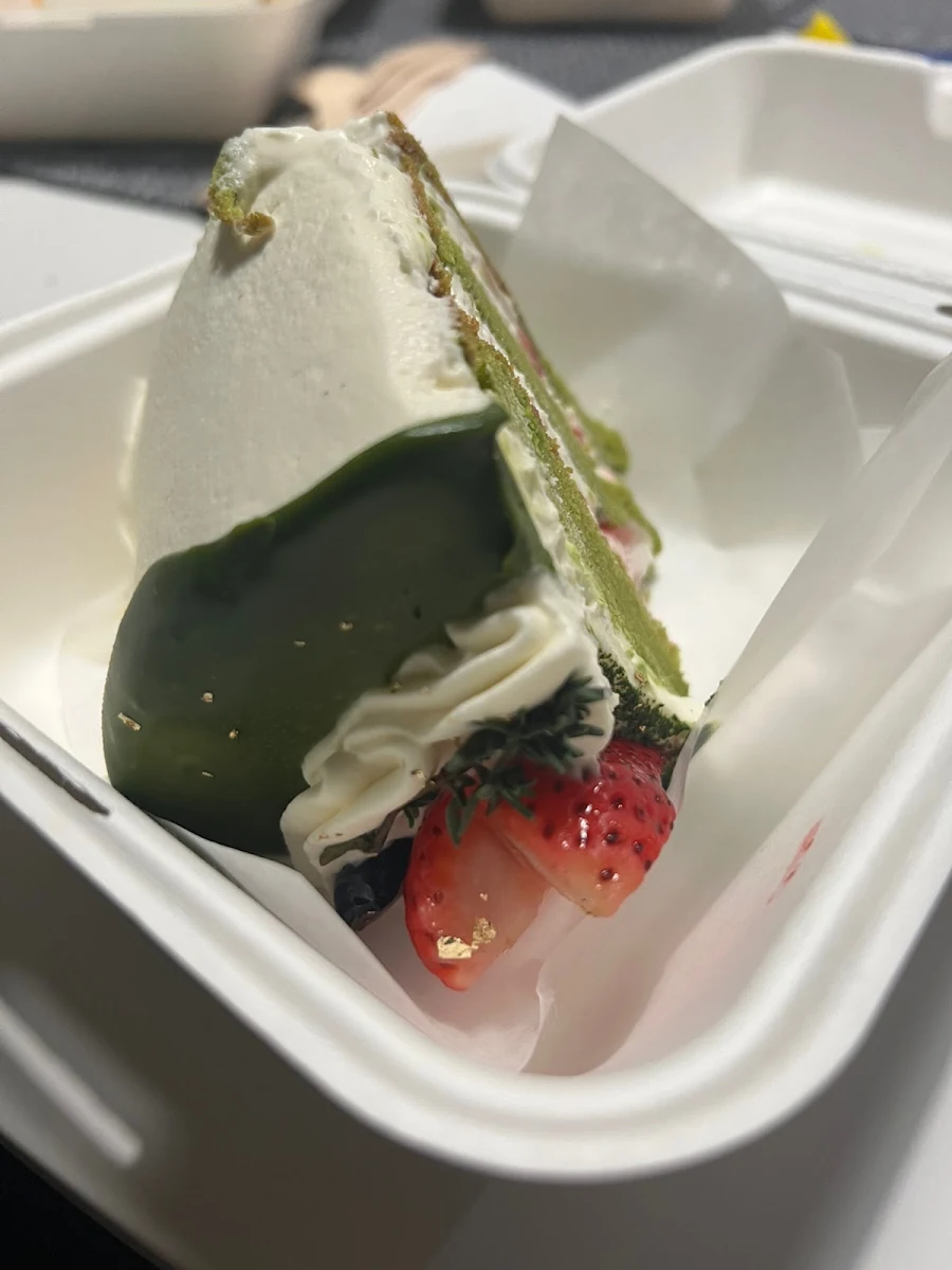 Strawberry Matcha Cake
