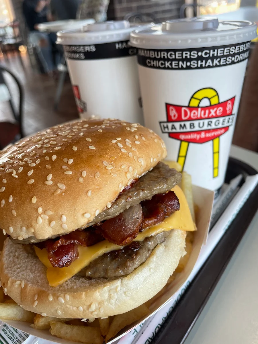 Bacon Cheeseburger