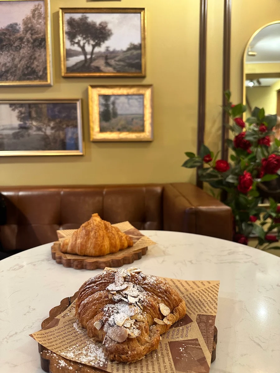 Almond Croissant
