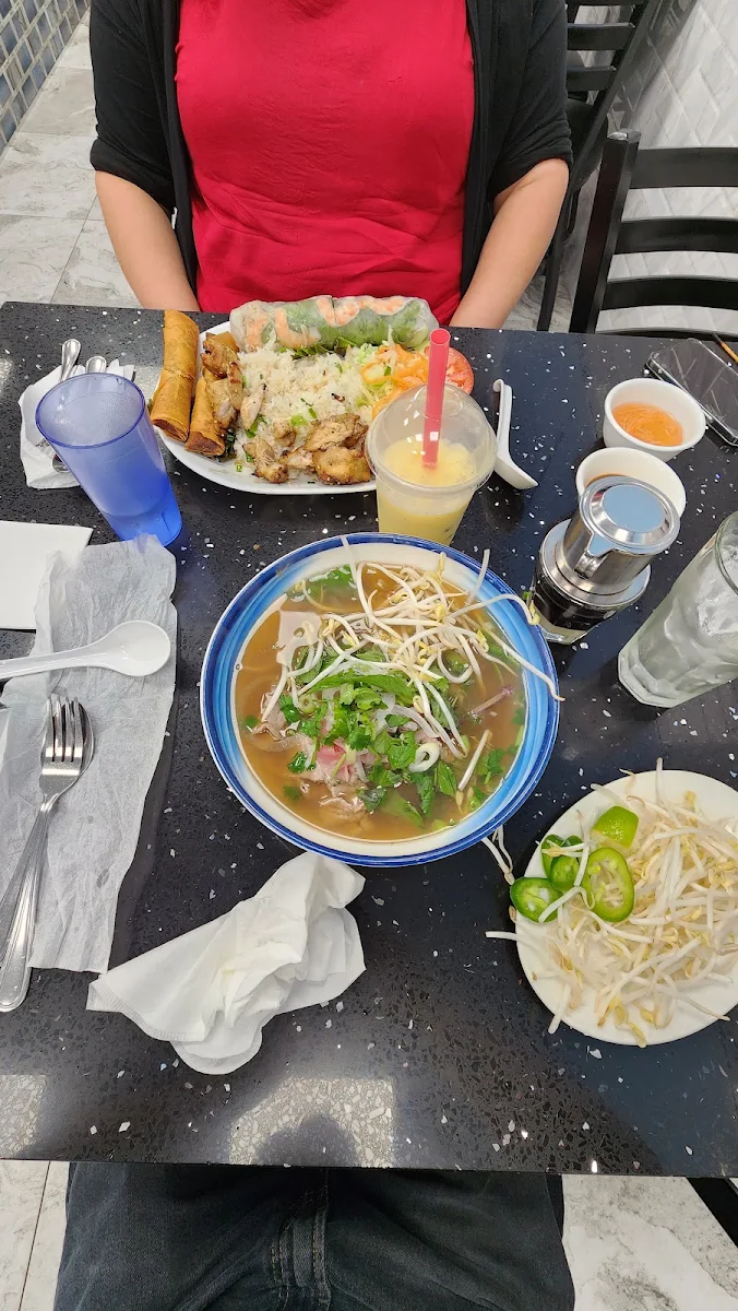23 Pho