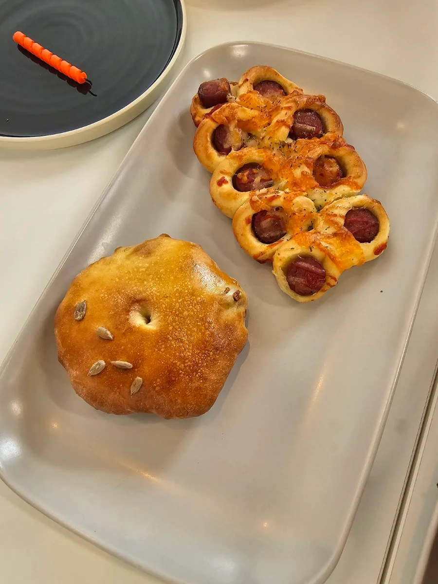 Red Bean Bun