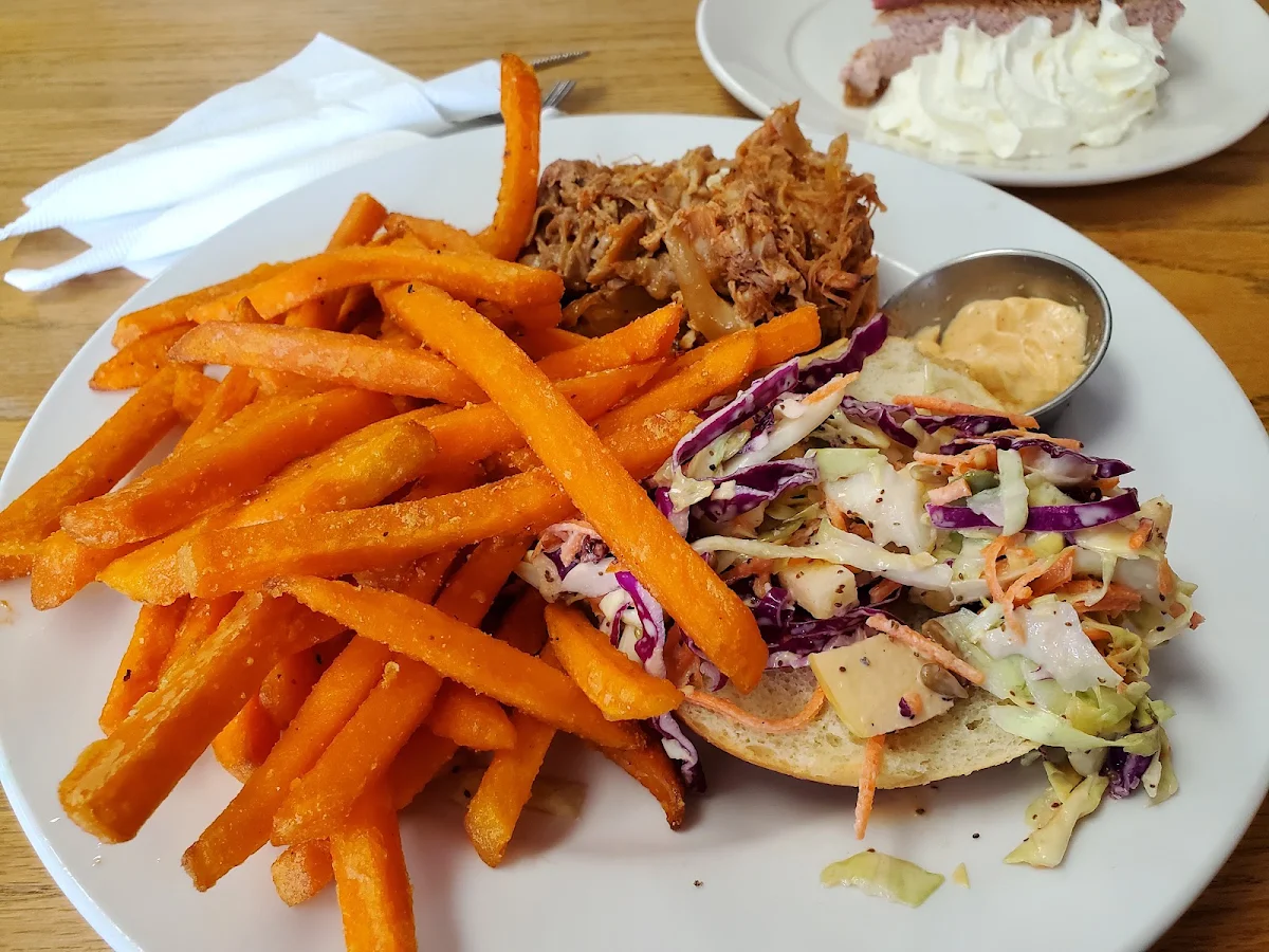 Pulled Pork Sandwich