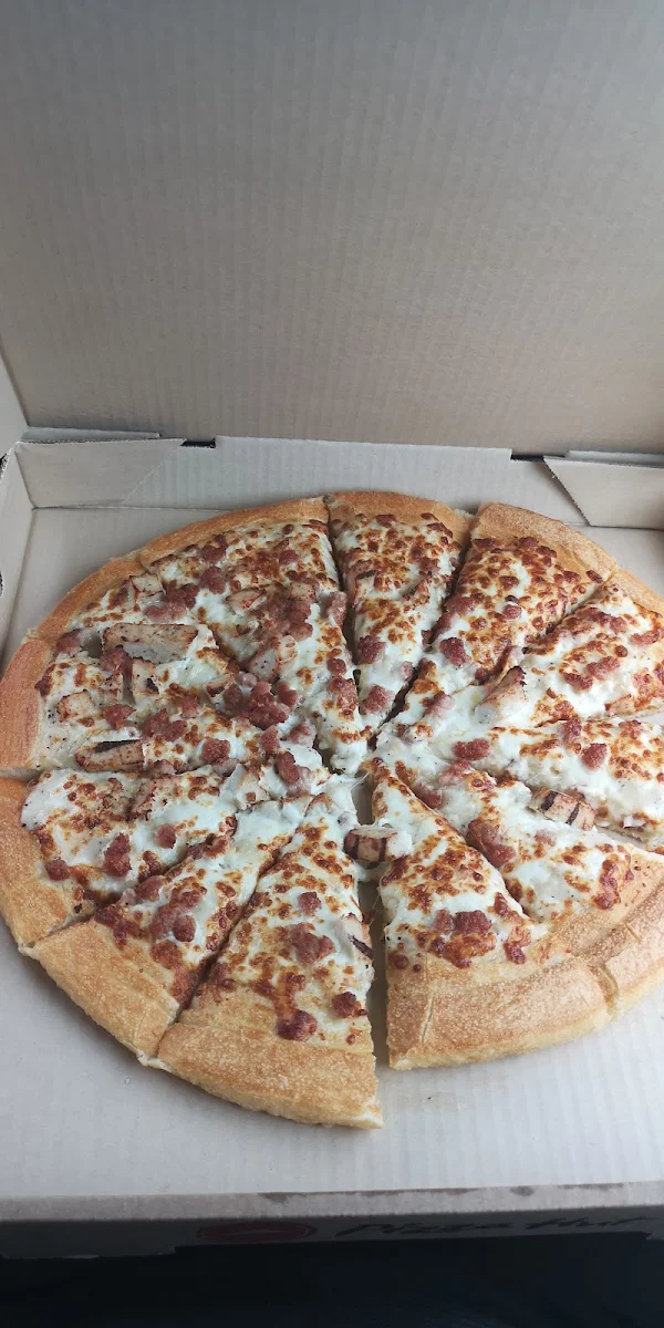 Pizza Chicken Caesar