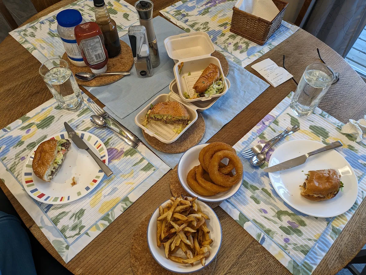 Fries Rings Basic Burger