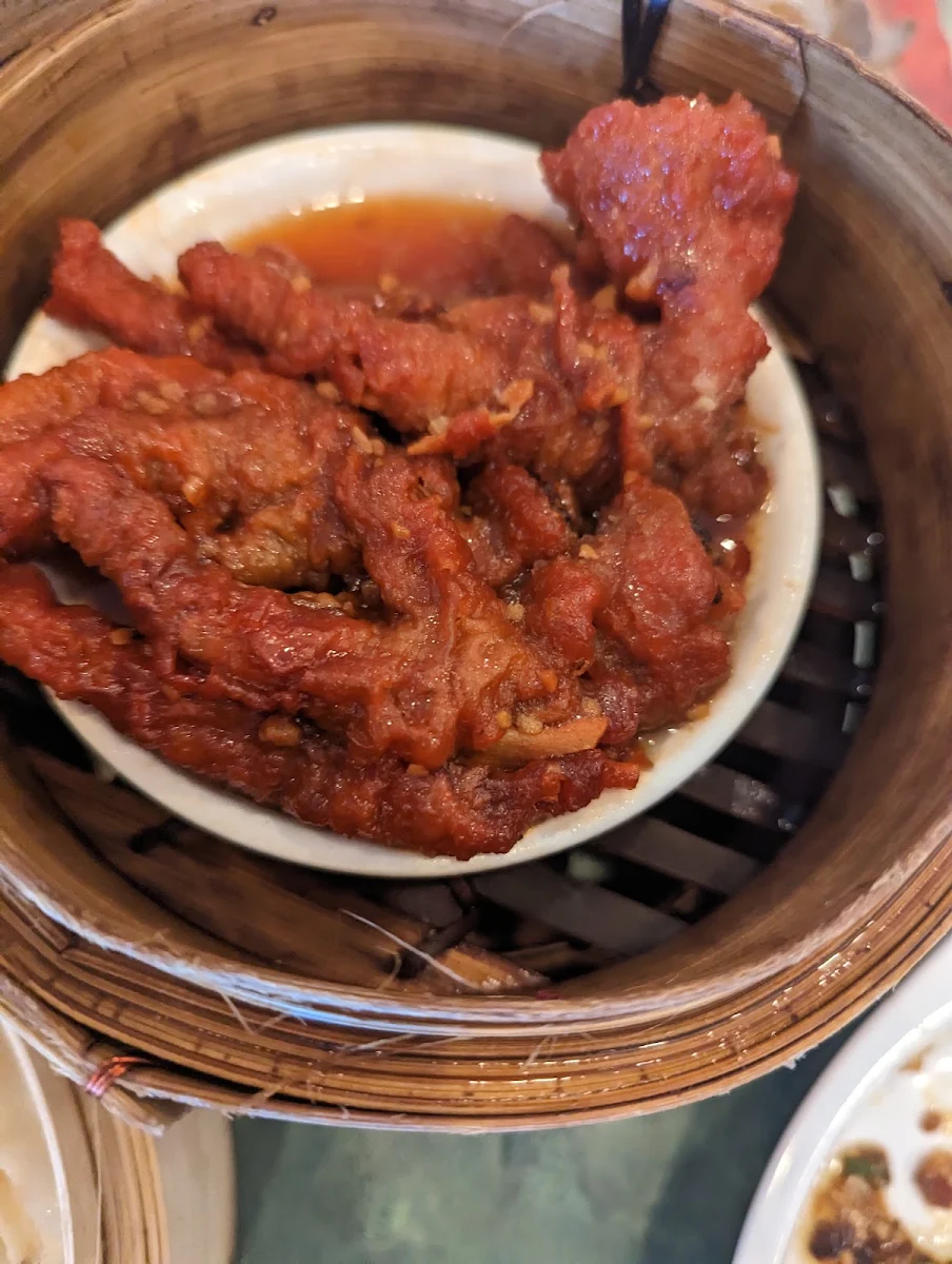 Steamed Chicken Feet