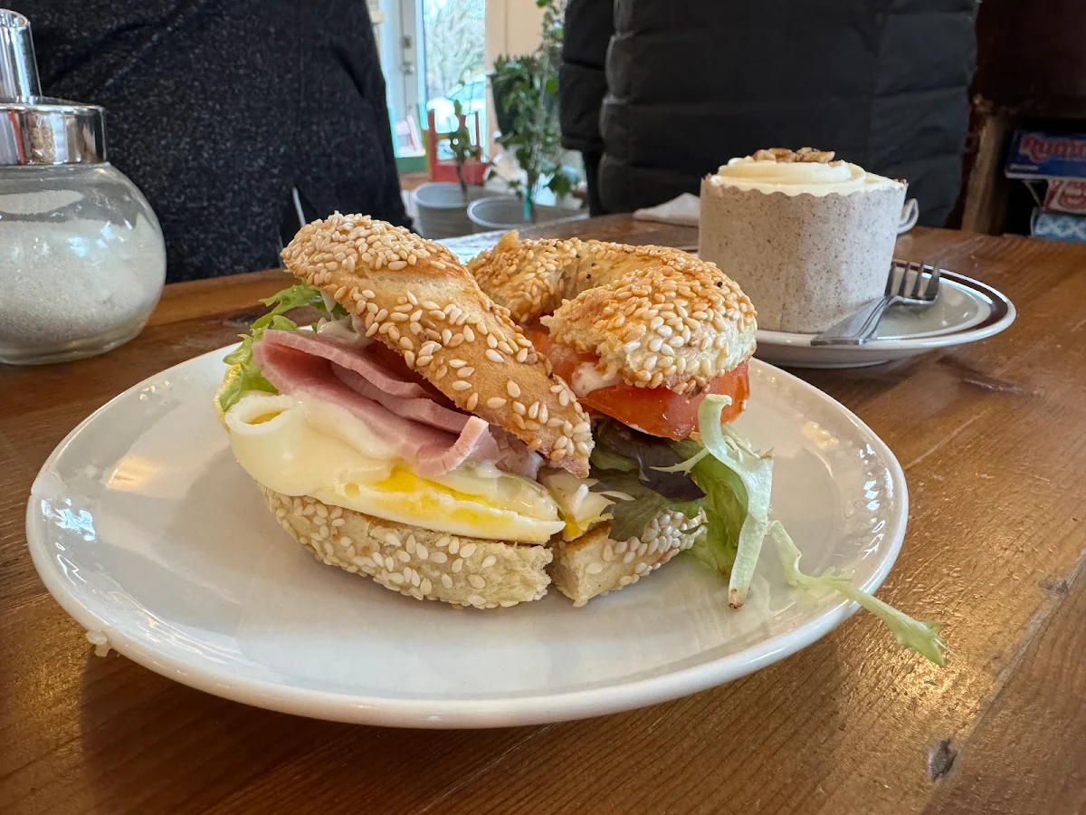 Breakfast Bagel