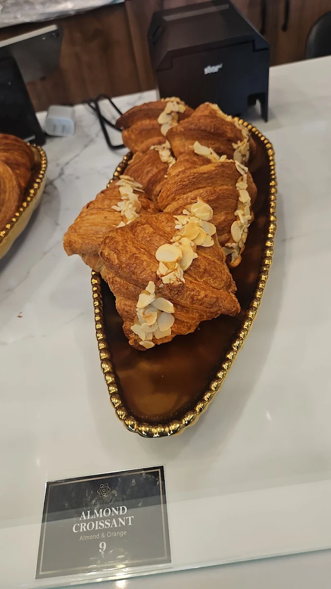 Almond Croissant