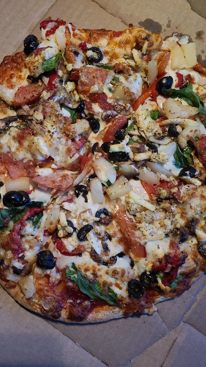 Pecefic Veggie Pizza with Extra Pineapple Topping