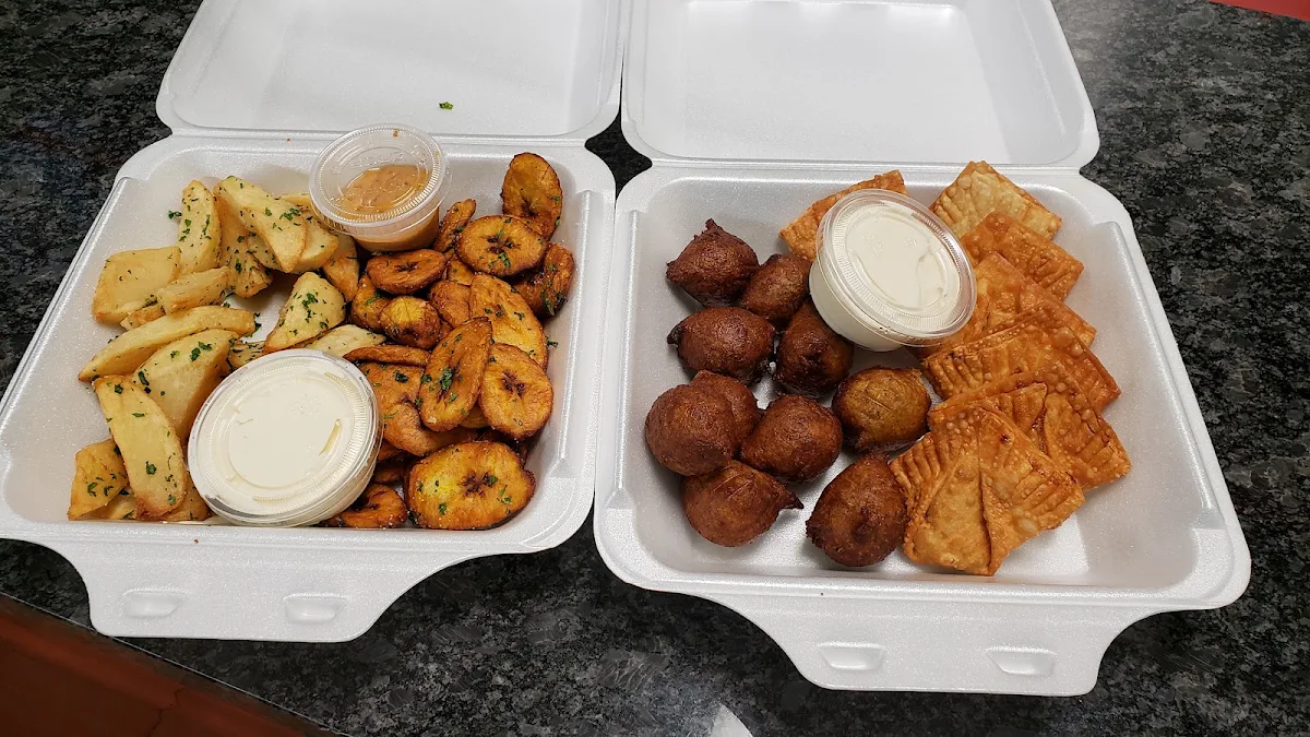 Finger Foods Pastels Plantains Beignets & Potato Wedges