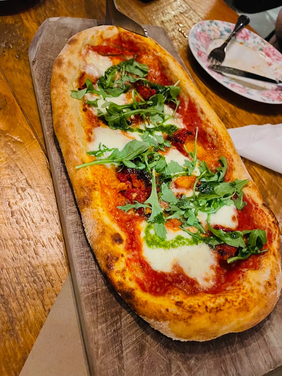 Scaddabush Garlic Bread